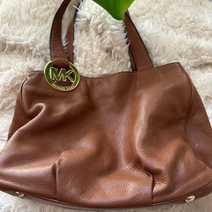 Micheal Kors Leather tote